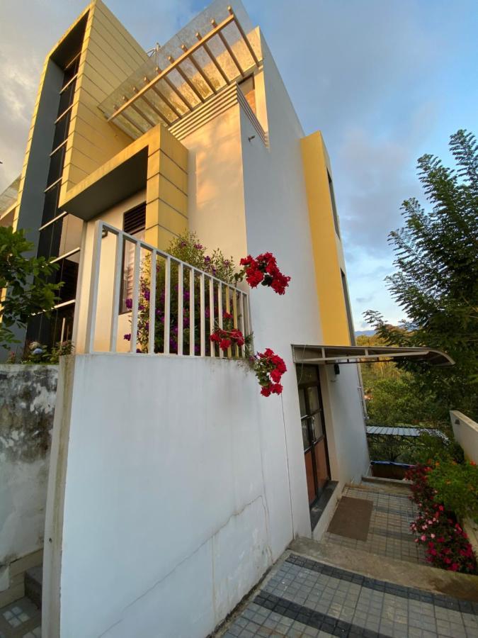 Munnar Bnb ภายนอก รูปภาพ