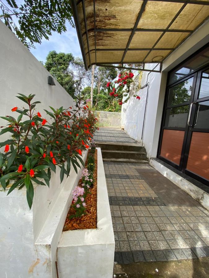 Munnar Bnb ภายนอก รูปภาพ